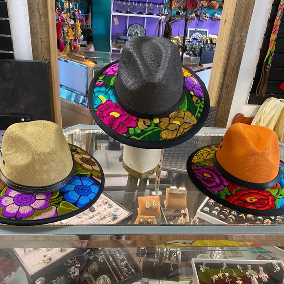 Panama Hats for Spring - Picture 1 of 3